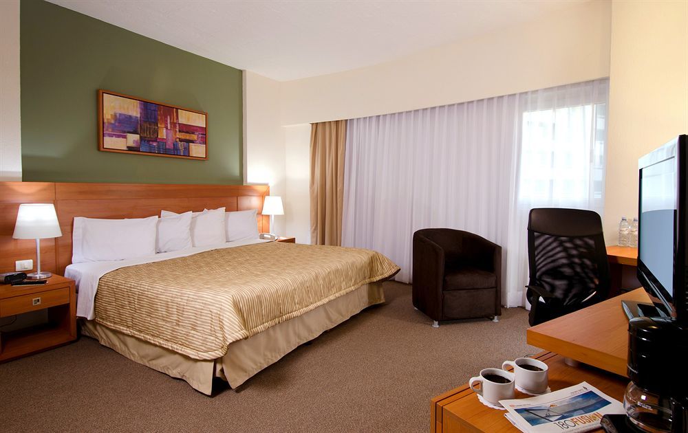 Ac By Marriott Guadalajara Expo